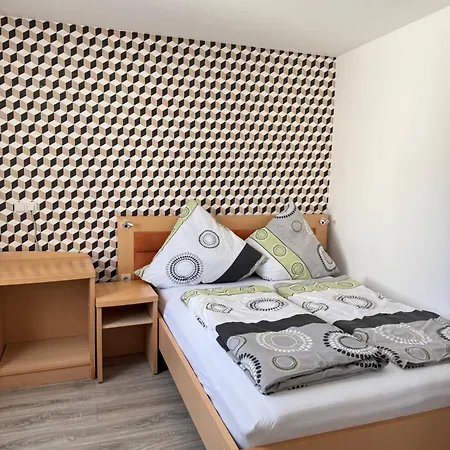 Hostel Coba Restaurant & Baden-Baden